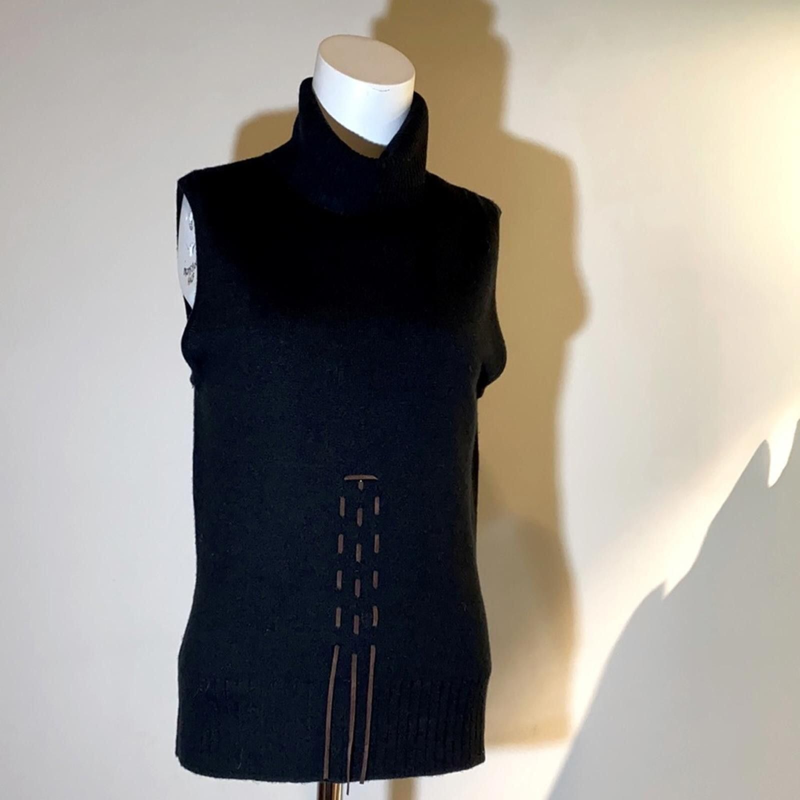 Other VTG Last Woman Black Sleeveless Turtleneck Suede Trim M/L Size M / US 6-8 / IT 42-44 - 1 Thumbnail