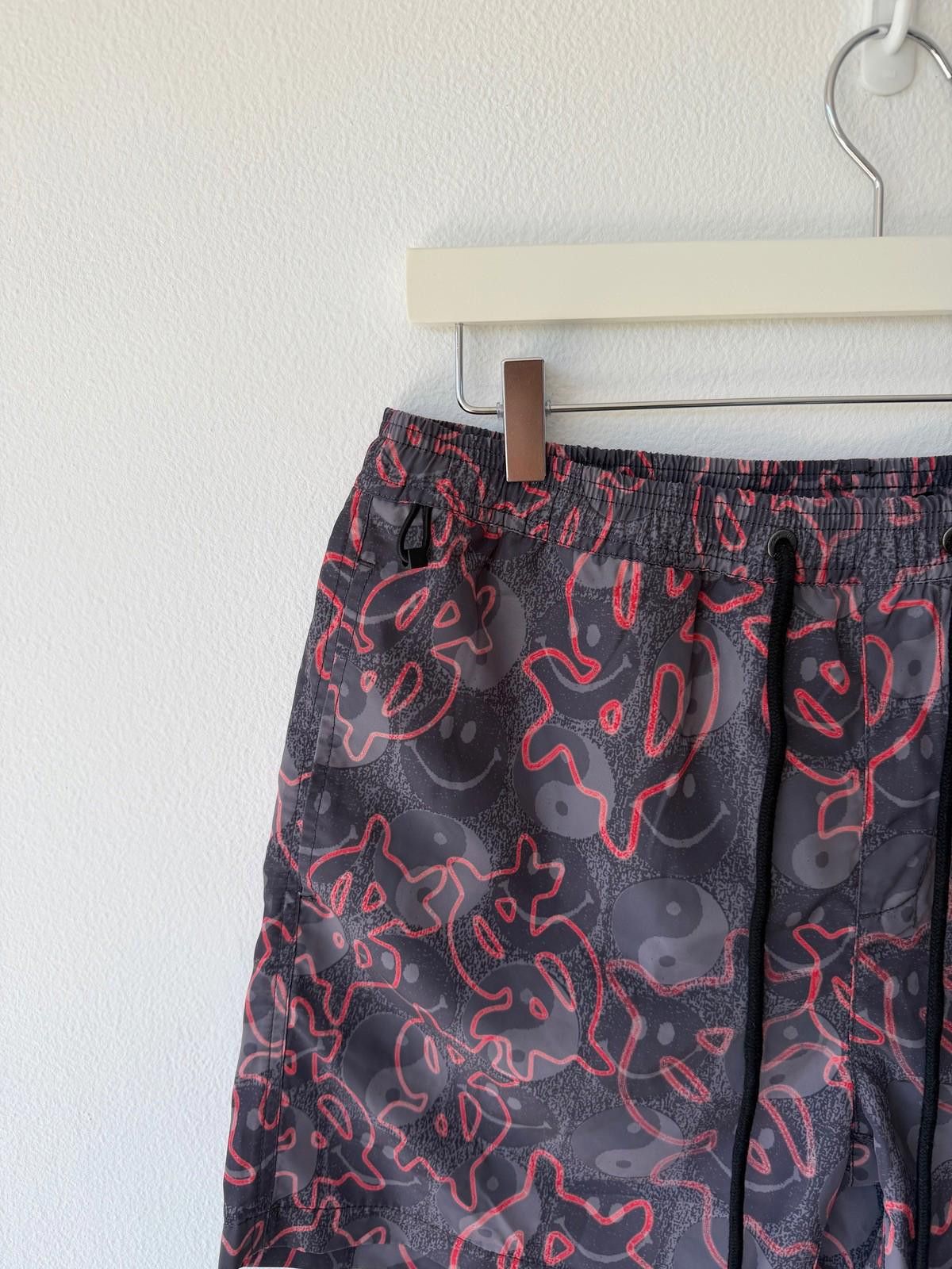 Ksubi new Ksubi mens boardshort shorts grey red dollar medium 32 m Size US 32 / EU 48 - 2 Thumbnail
