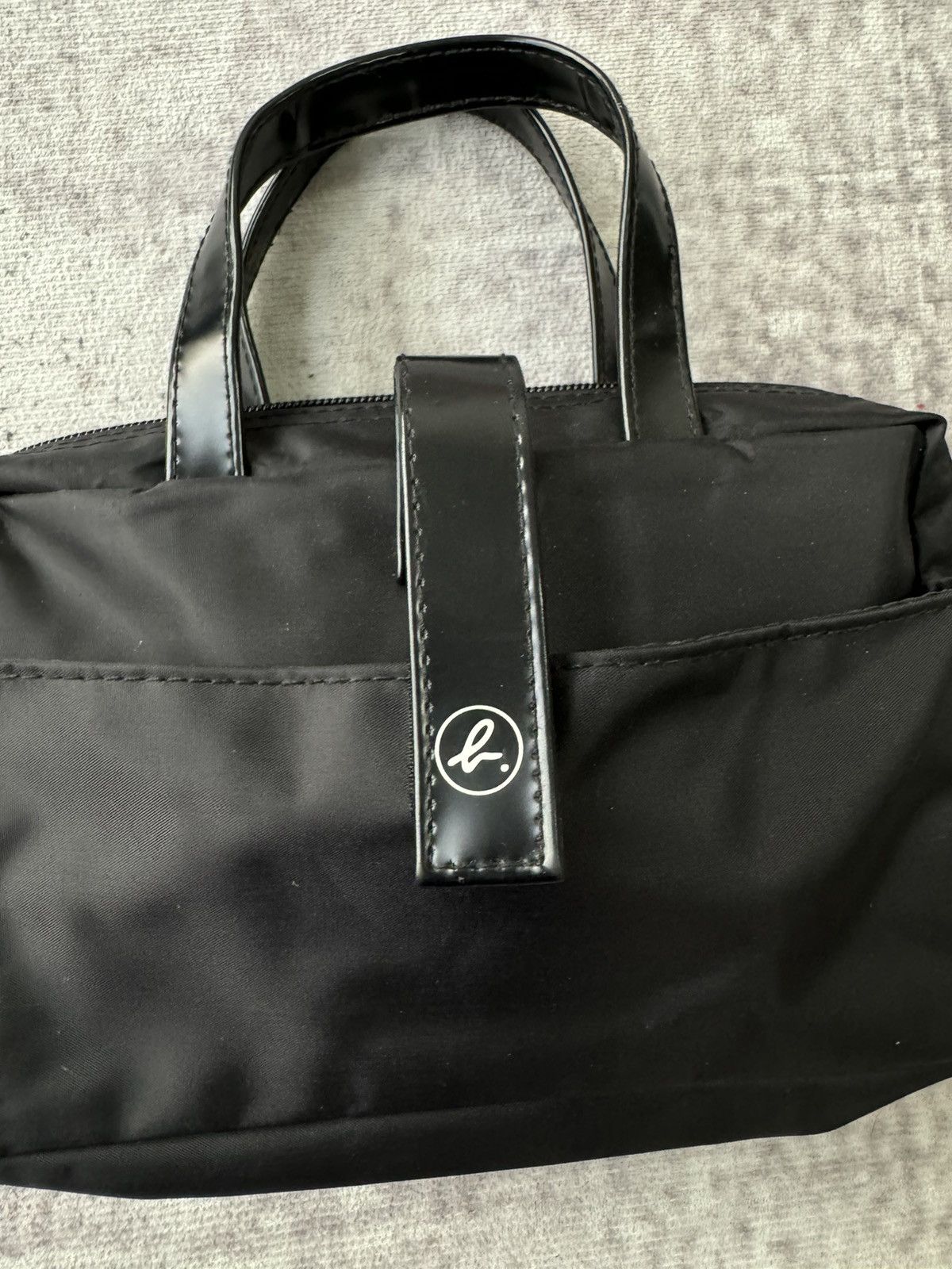 If Six Was Nine × Japanese Brand × agnes b. Agnes B. Hobo Bag Size ONE SIZE - 3 Thumbnail
