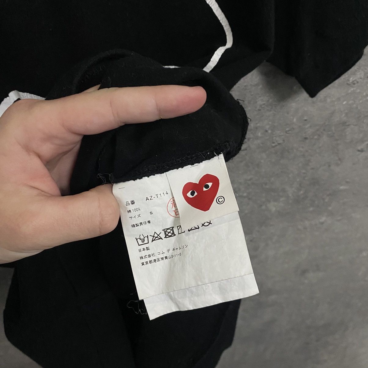 Comme des Garcons Play Come des Garcons Mens T-Shirt CDG Tee Black Big Heart Size US S / EU 44-46 / 1 - 8 Thumbnail