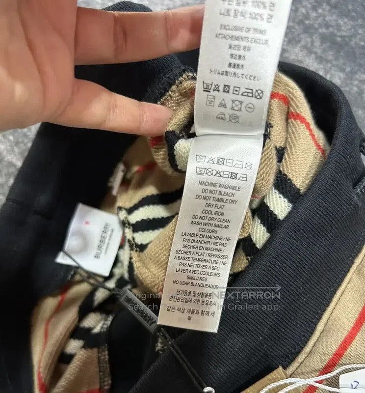 Burberry Burberry Black Check Cotton Casual Pants. Size 30" / US 8 / IT 44 - 6 Thumbnail