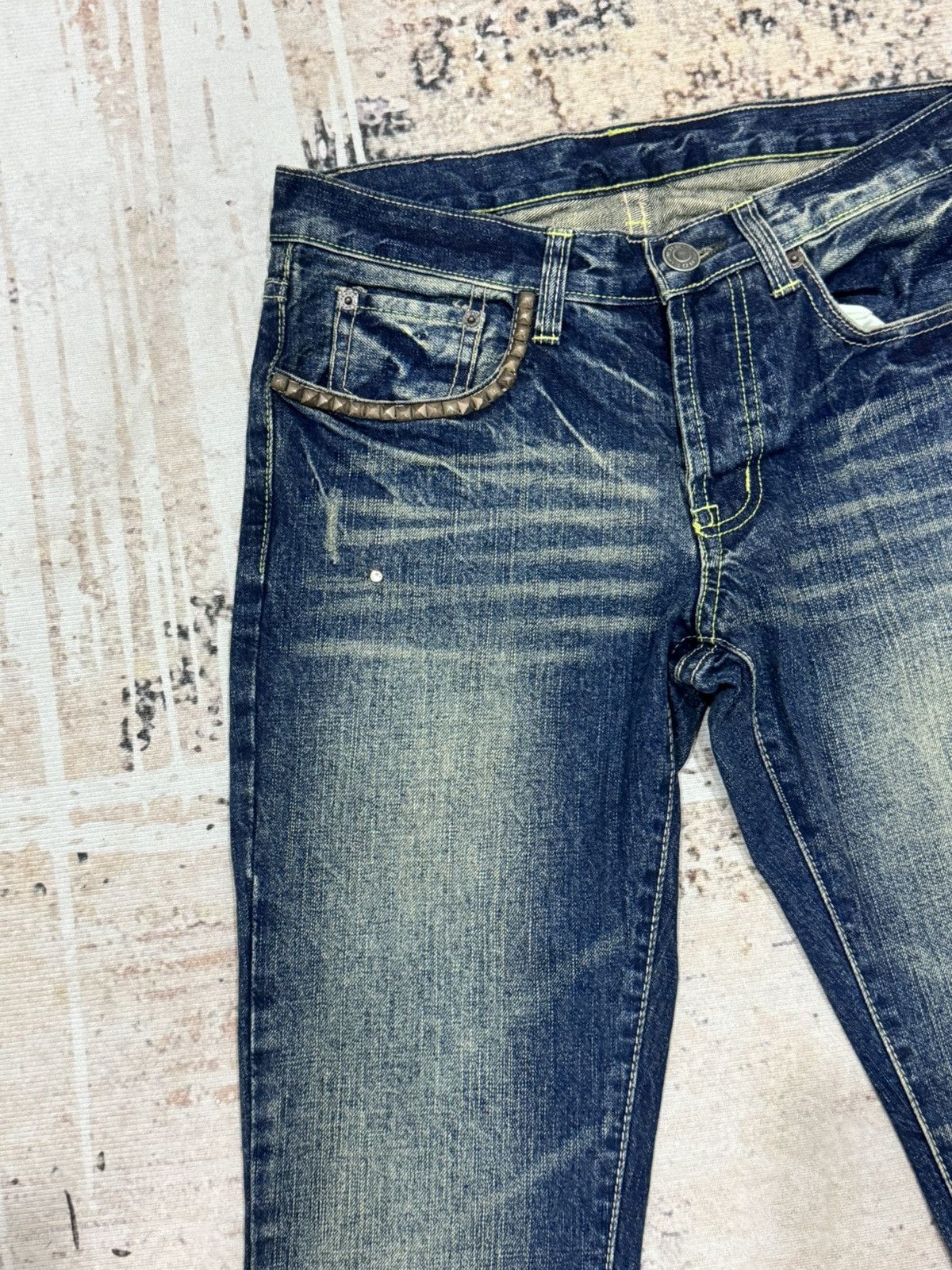 Hysteric Glamour HYSTERIC GLAMOUR- distress swarovky studd jeans Size US 30 / EU 46 - 4 Thumbnail
