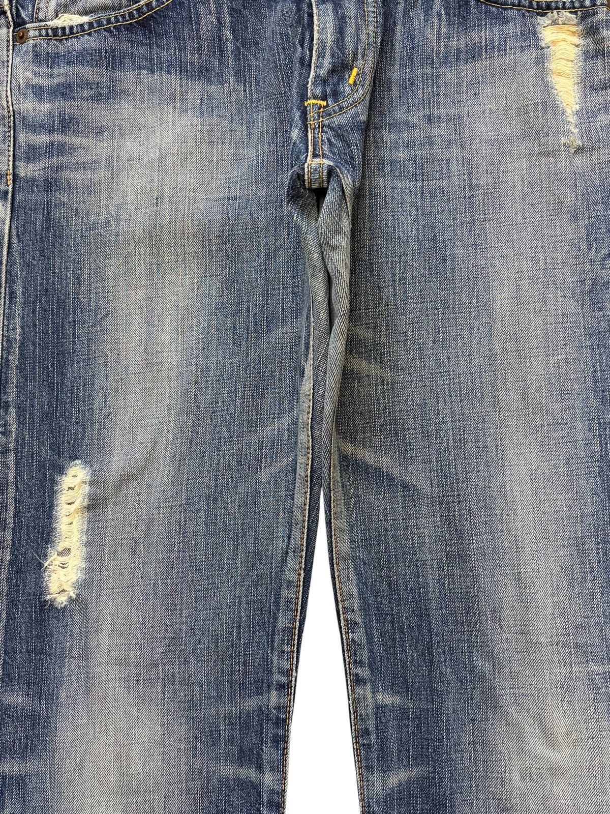 Edwin Vintage Edwin 503 Faded Wash Distress Flare Jeans Size 30" / US 8 / IT 44 - 3 Thumbnail