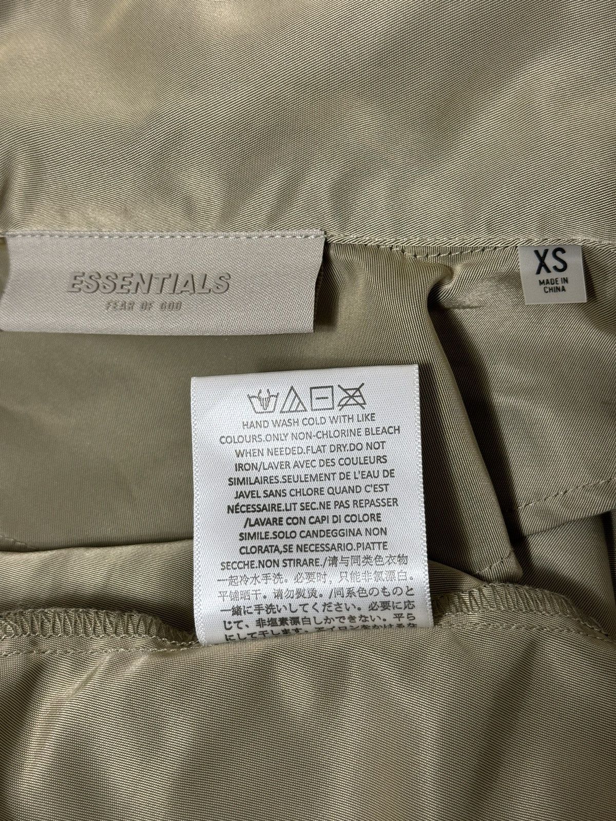 Fear of God Fear of God Essentials Coaches Jacket SZ XS Oak 💥 Size US XS / EU 42 / 0 - 9 Thumbnail