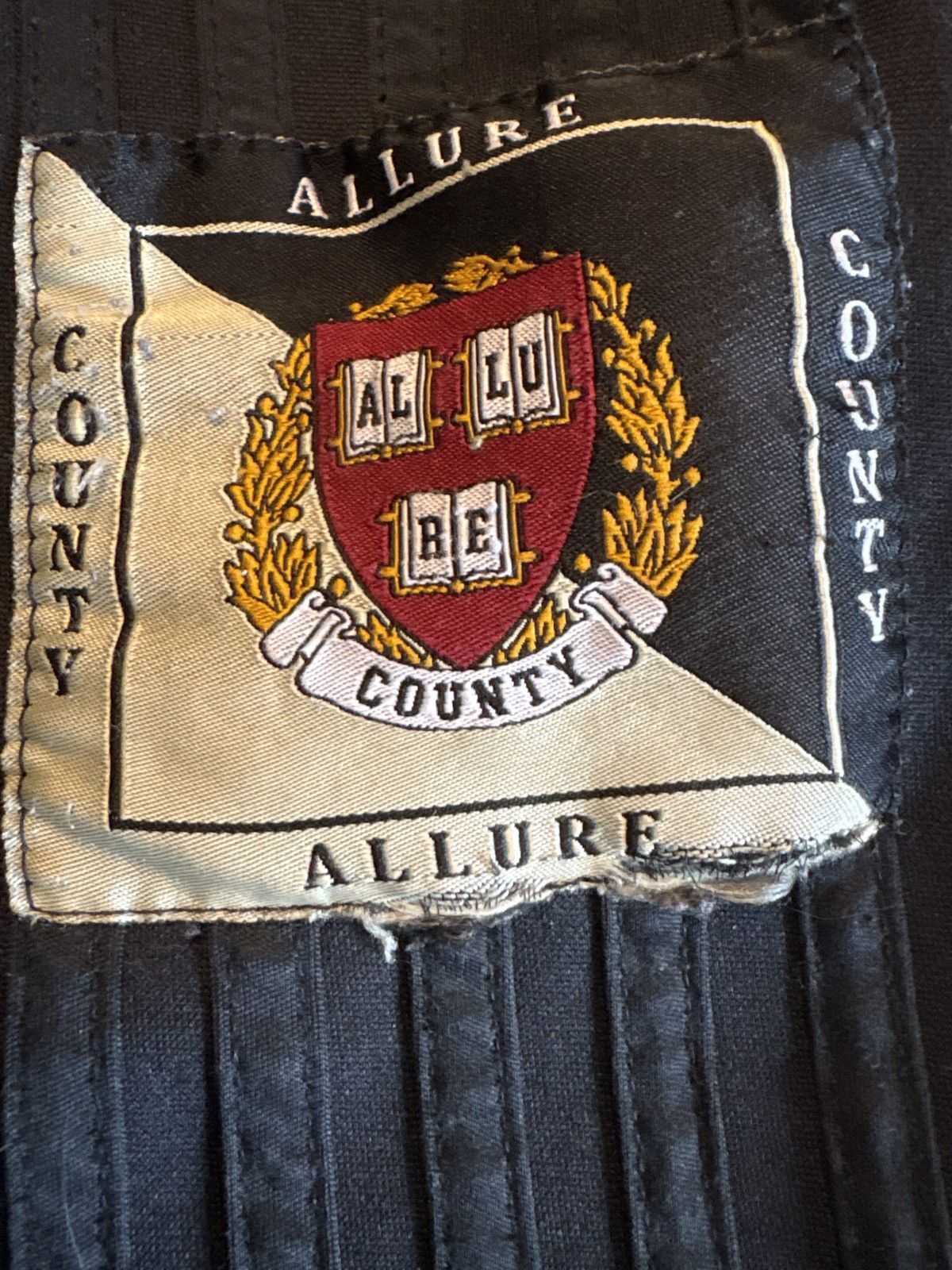 Other Allure County Track pants Size US 28 / EU 44 - 3 Thumbnail