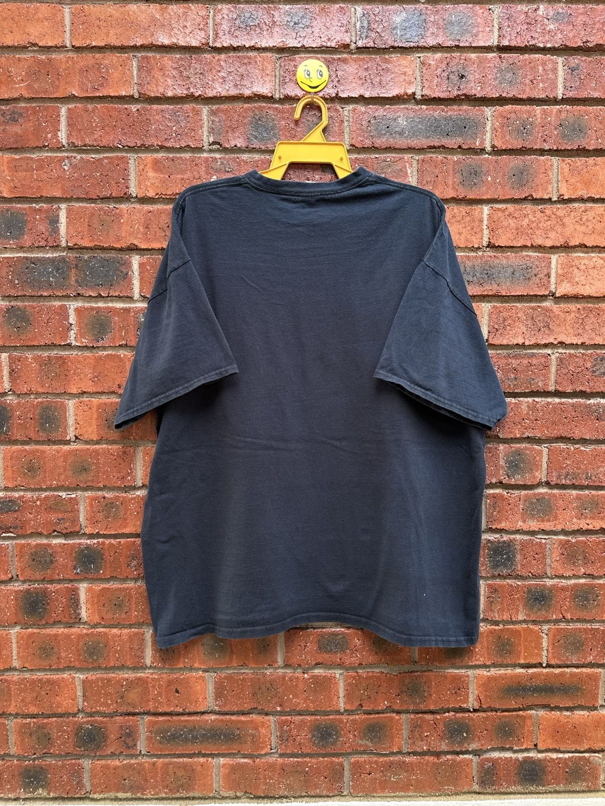 Gildan × Sears × Vintage Vintage Bucket Blood Saloon Faded Tee Size US XXL / EU 58 / 5 - 6 Thumbnail