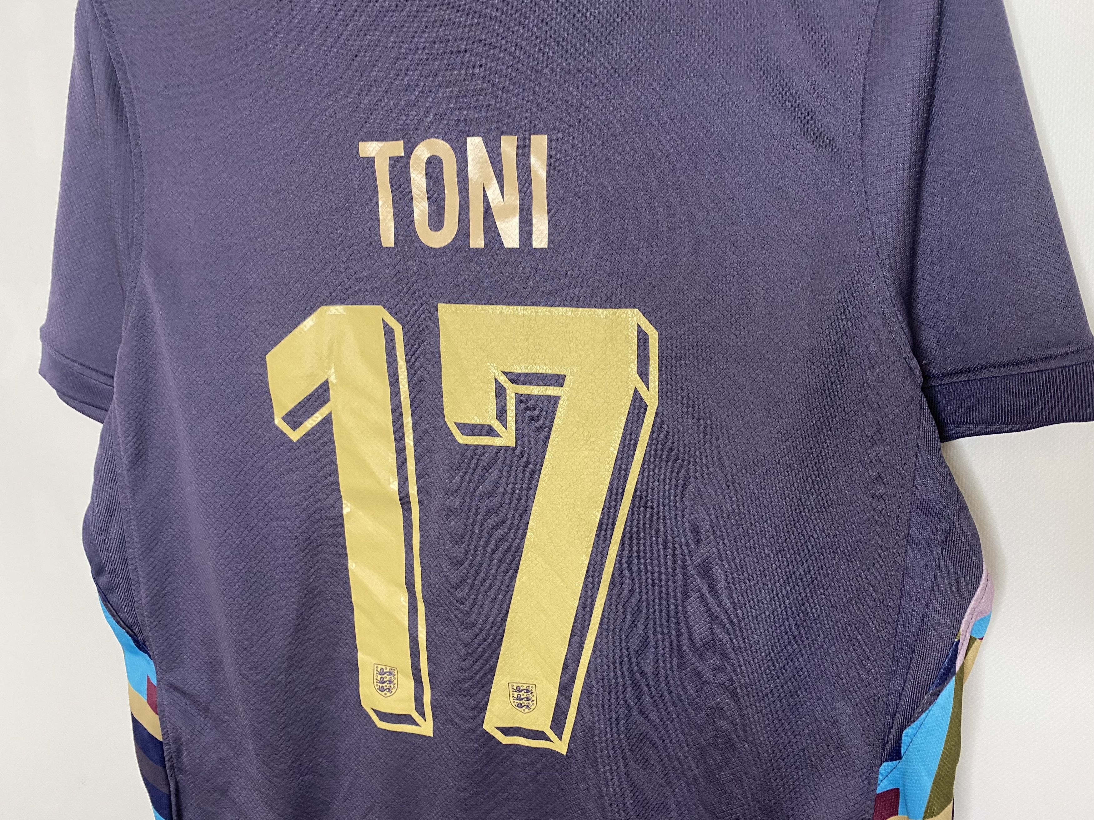 Nike × UEFA ENGLAND TEAM 2024 2025 AWAY FOOTBALL SHIRT SOCCER JERSEY Size US M / EU 48-50 / 2 - 3 Thumbnail
