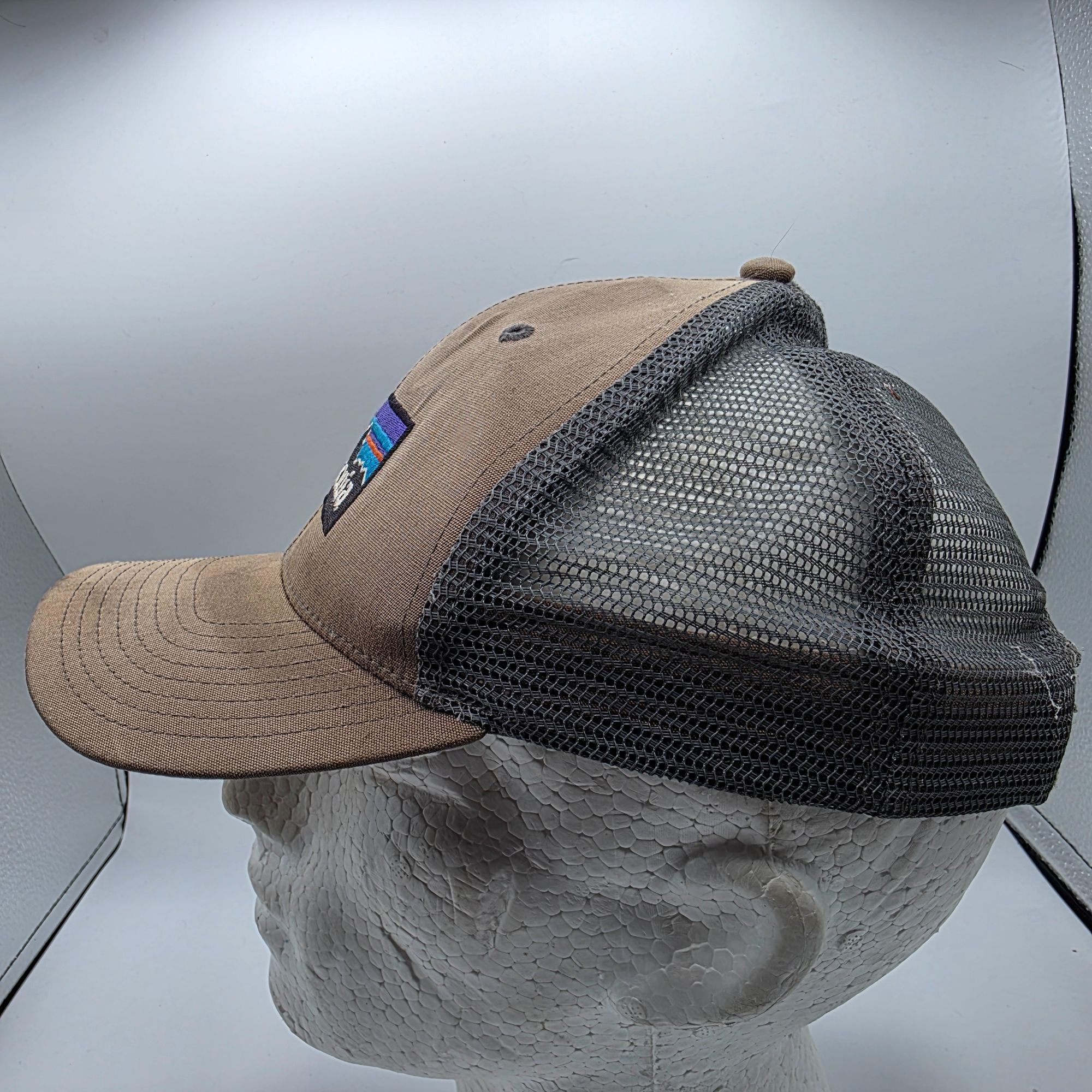 Patagonia Patagonia P-6 Logo Adults Brown Trucker Hat Outdoors Camping Size ONE SIZE - 2 Thumbnail