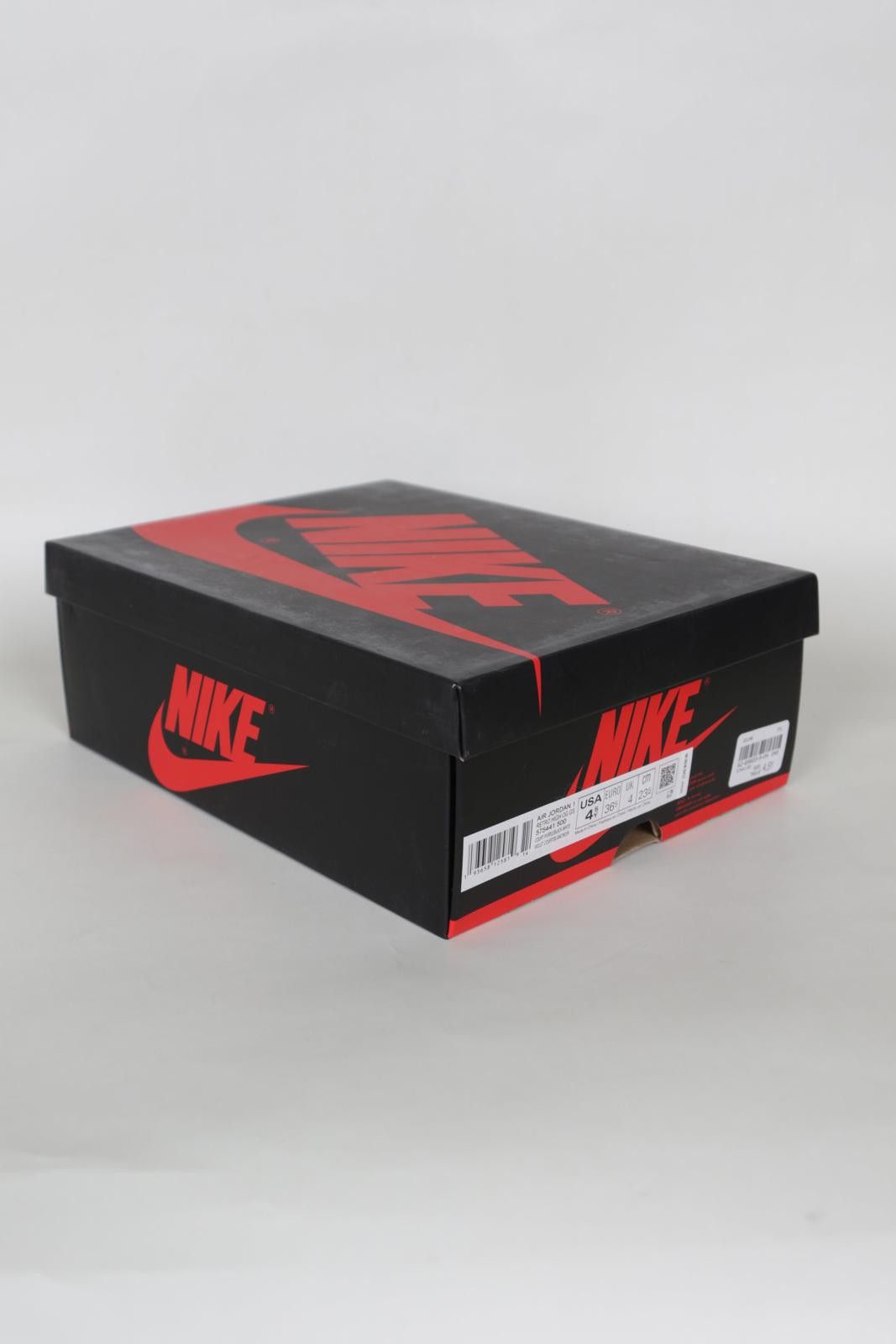 Nike 2020's Nike x Air Jordan 1 Court Purple High-Top Sneakers Size US 6.5 / EU 39-40 - 10 Thumbnail