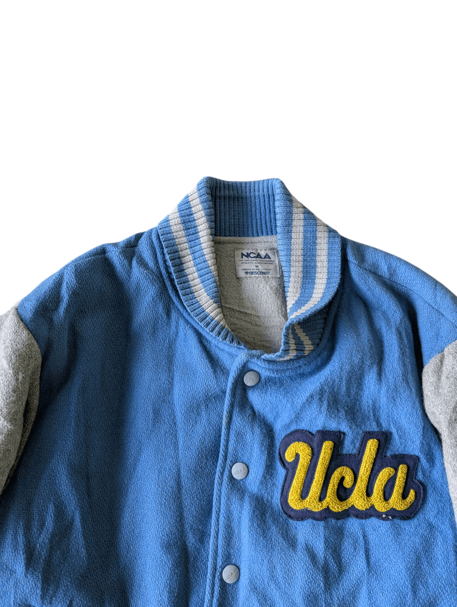 Vintage Vintage UCLA BRUINS NCAA Varsity Wool Jacket Size US M / EU 48-50 / 2 - 3 Thumbnail