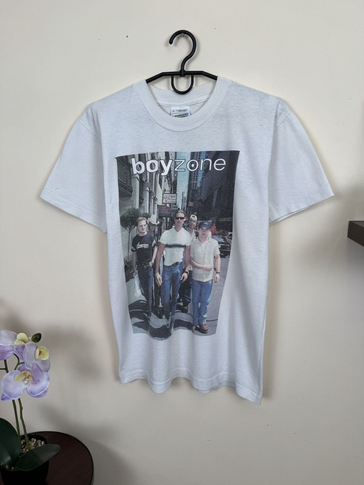 Other Vintage Boyzone T shirt 1997 Tour White Sz S Pop Band Size US S / EU 44-46 / 1 - 3 Thumbnail