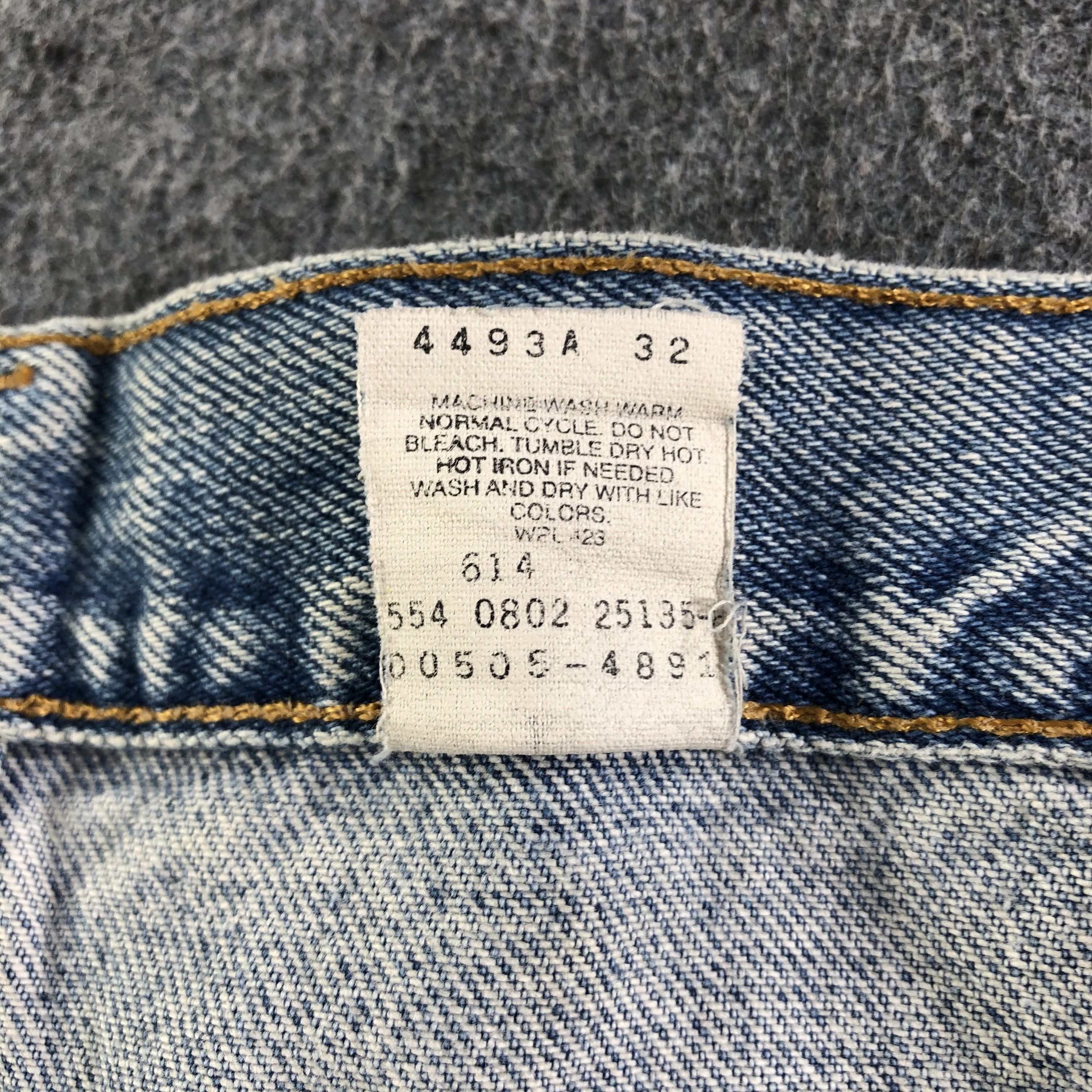 Levi's Vintage 90s Light Wash Levis 505 Jeans-J3051 Size US 36 / EU 52 - 11 Thumbnail