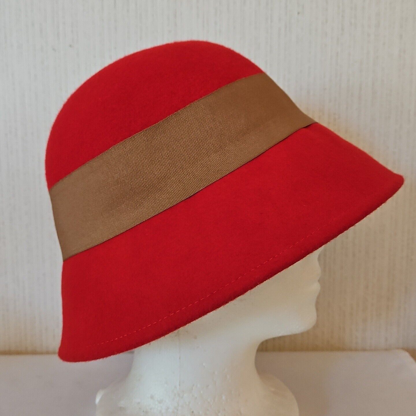 Designer Peter Grimm Wool Cloche Hat Red Womens One Size Grosgrain Bo Size ONE SIZE - 3 Thumbnail