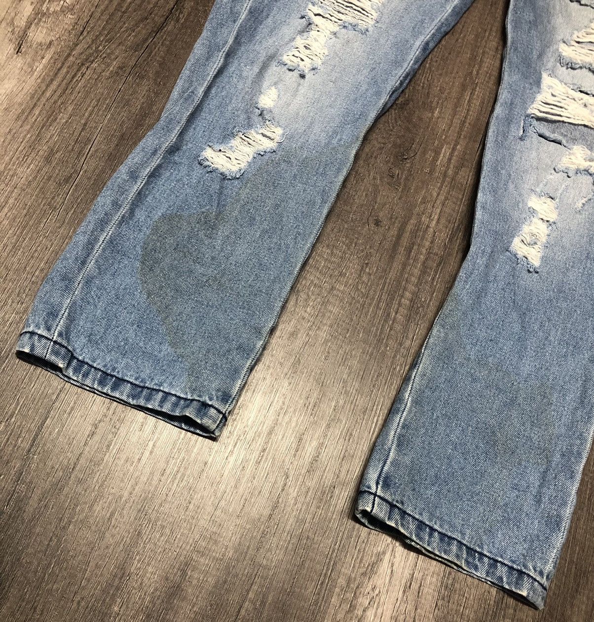 GU × Japanese Brand GU OVERALL DISTRESSED DENIM UNISEX Size US 32 / EU 48 - 17 Thumbnail