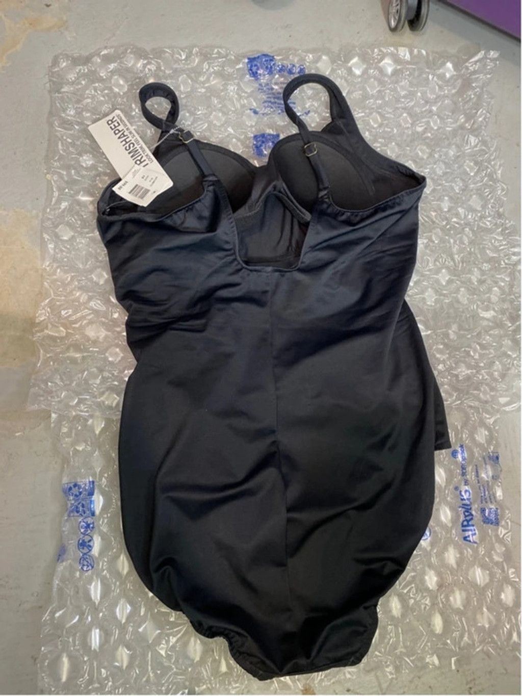 Other Women's Trimshapers Swimsuit Black Size 18 Size XL / US 12-14 / IT 48-50 - 2 Thumbnail