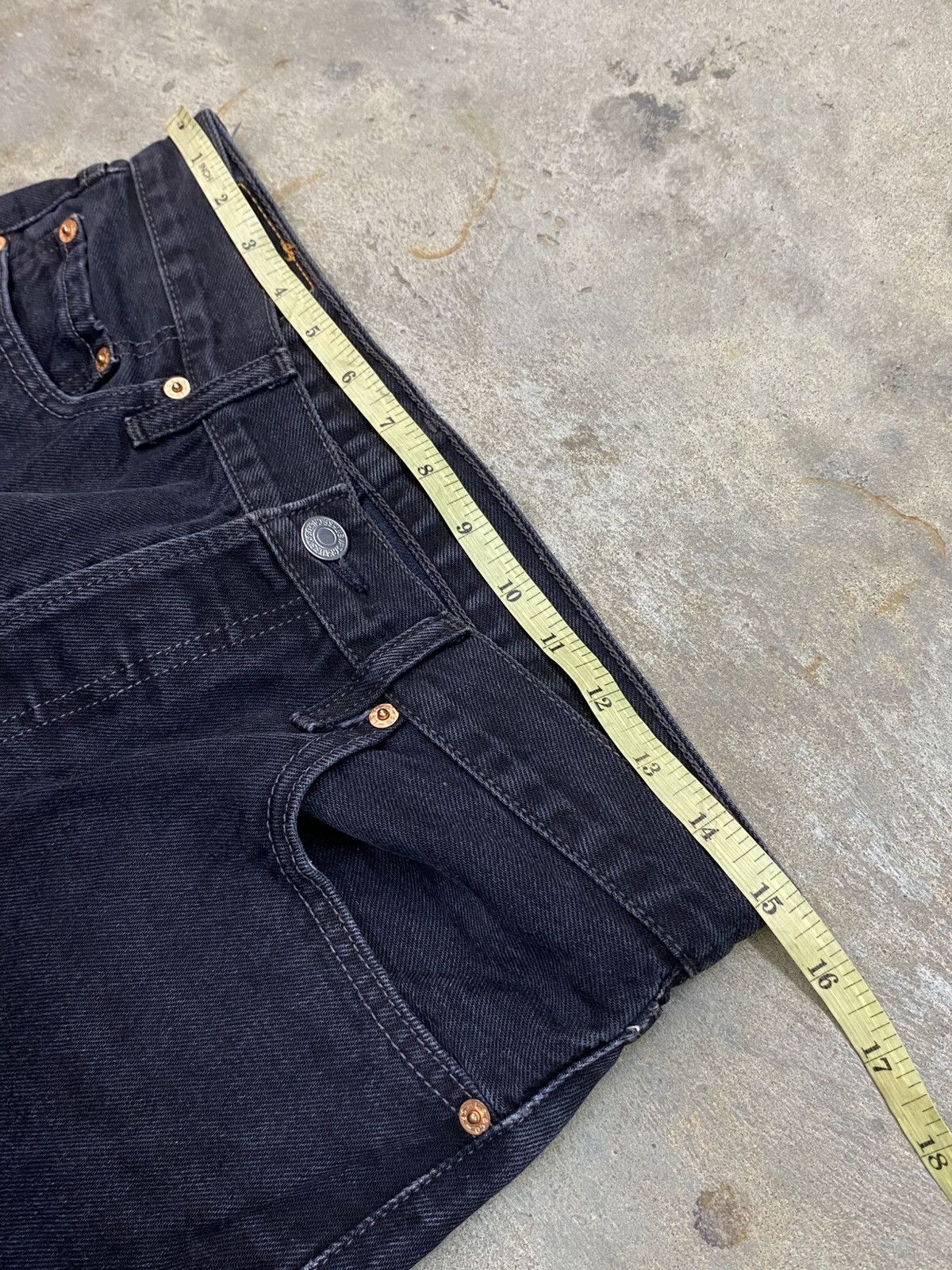 Levi's Levi's 501 black jeans wash Size US 31 - 10 Thumbnail