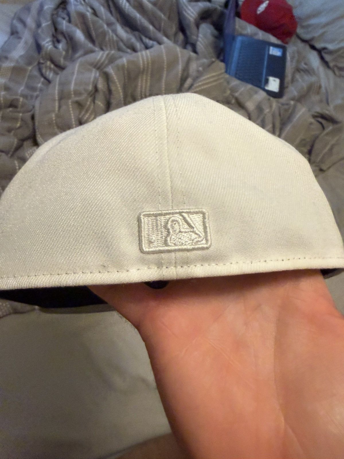 New Era NewEra White San Diego Padres Hat 7 1/2 Size ONE SIZE - 3 Thumbnail