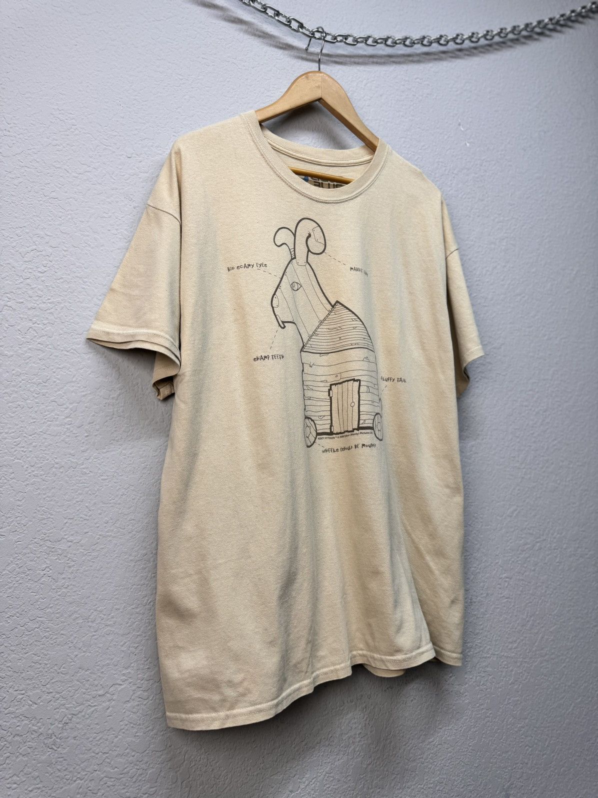 Liquid Blue × Vintage Vintage Monty Python & the Holy Grain Trojan Rabbit T Shirt Size US XL / EU 56 / 4 - 4 Thumbnail