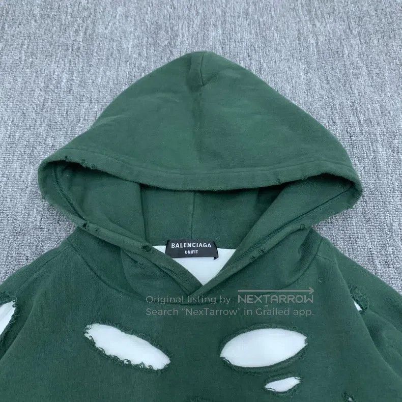 Balenciaga Balenciaga Green Hole Destroyed Aged Hoodie Sweatshirt Size US XS / EU 42 / 0 - 7 Thumbnail