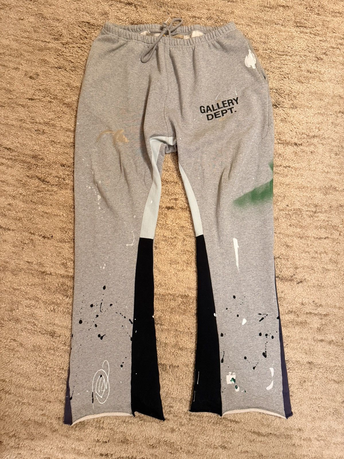 Gallery Dept. Gallery Dept. Flared Sweatpants Size US 36 / EU 52 - 1 Thumbnail