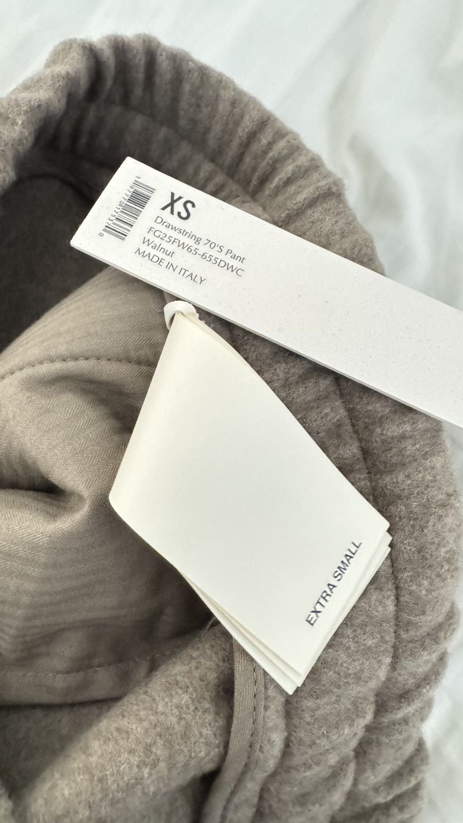 ESSENTIALS Dark Oatmeal Felt Logo Shorts XS