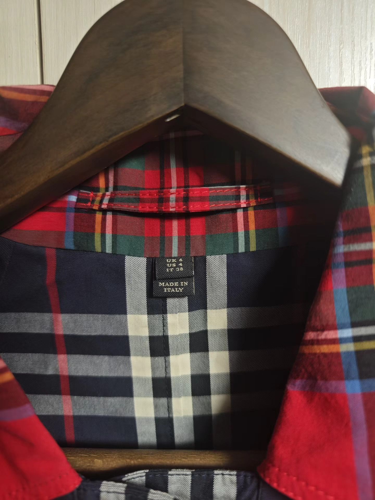 Burberry Burberry Paneled Structured Red & Blue Check Trench Coat Size US XS / EU 42 / 0 - 4 Thumbnail