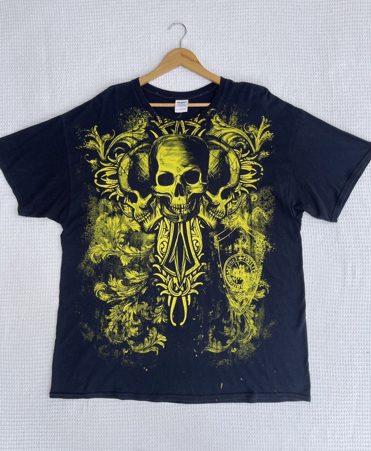 Affliction Last Drop🔥Rare🔥Vintage y2k Affliction Skulls ERD GRUNGE TEE Size US XXL / EU 58 / 5 - 7 Thumbnail