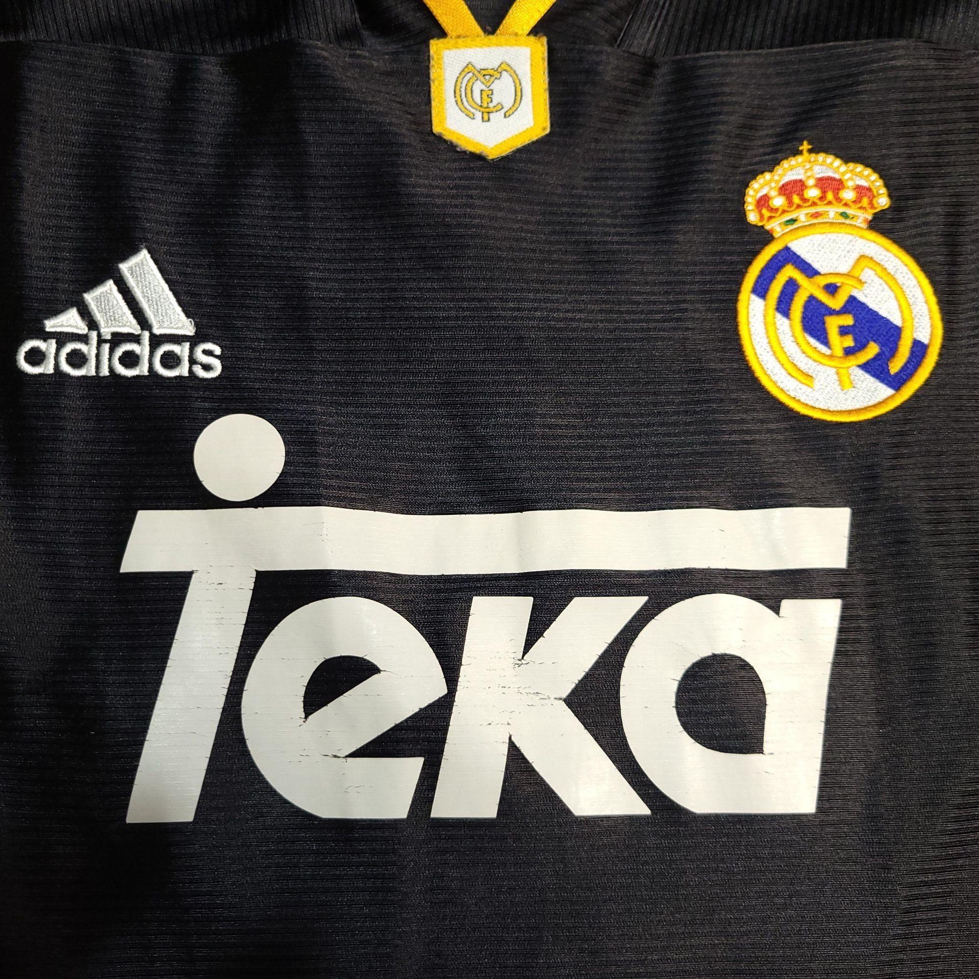 Adidas Redondo Real Madrid Away UEFA 1999 2000 Soccer Jersey M Size US M / EU 48-50 / 2 - 3 Thumbnail