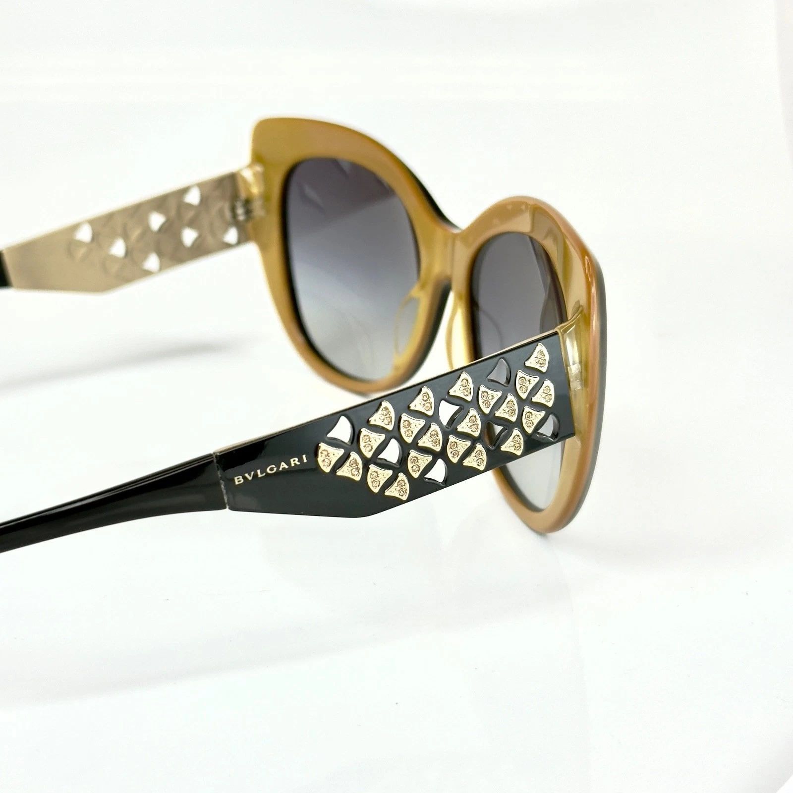 Bvlgari BULGARI BV8198B 8198 DIVAS DREAM TRILAYER Black Sunglasses Size ONE SIZE - 4 Thumbnail