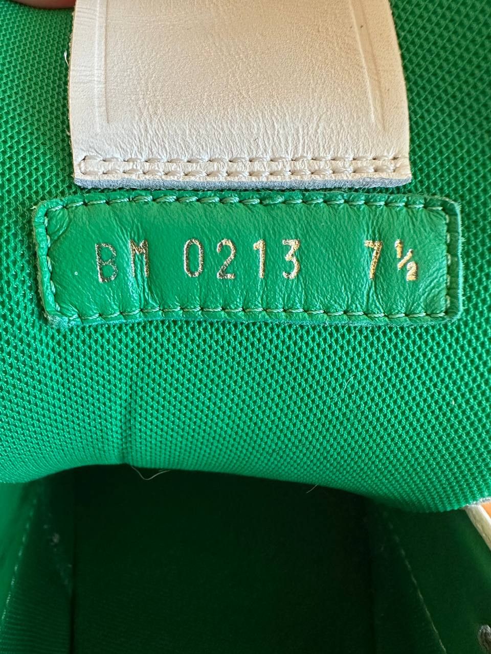Louis Vuitton Louis Vuitton Trainer Signature White Green Size US 7.5 / EU 40-41 - 5 Thumbnail