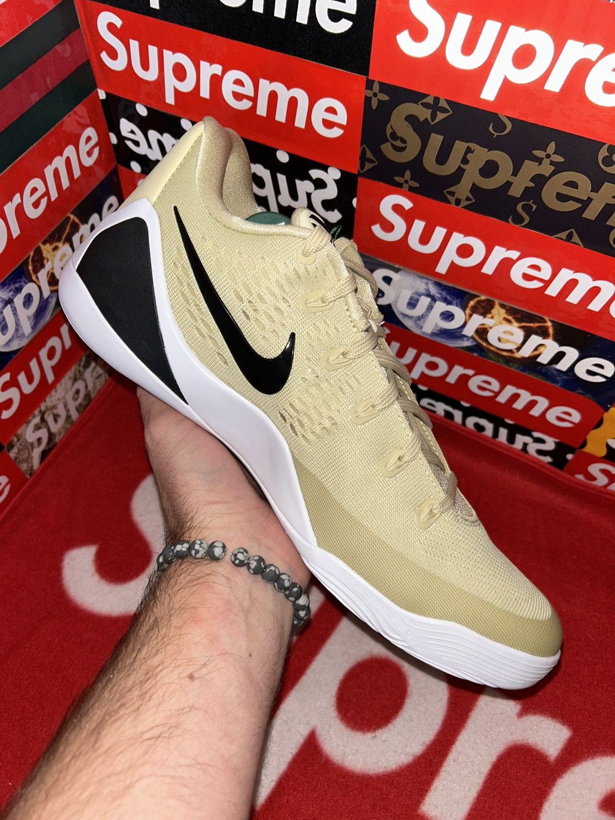 Nike Nike Kobe 9 Elite Low EM Protro TB Gold Black IH5095-700 M12 Size US 12 / EU 45 - 7 Thumbnail