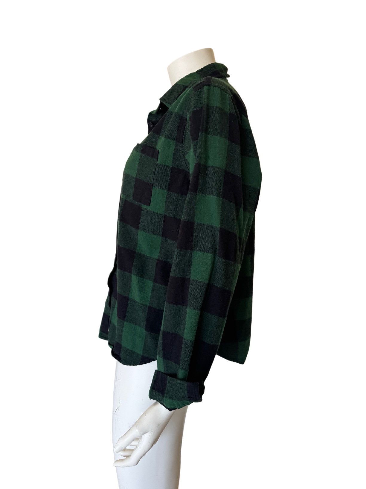 Other Betty Boop women’s L button up hunter green flannel checker Size L / US 10 / IT 46 - 5 Thumbnail