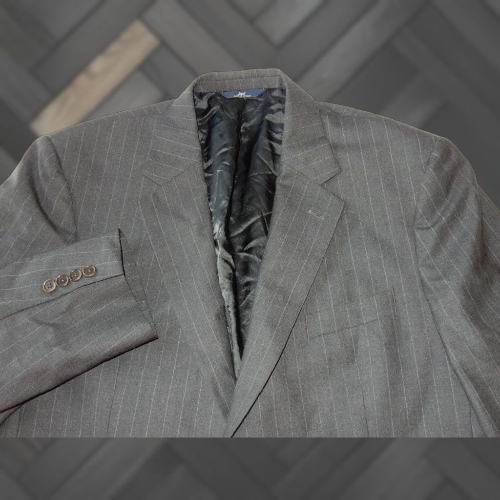 Brooks Brothers VINTAGE Brooks Brothers Men's Suit 2 Piece Gray Wool 45L Regular Pants 36x32 Mens Size 48R - 1 Thumbnail