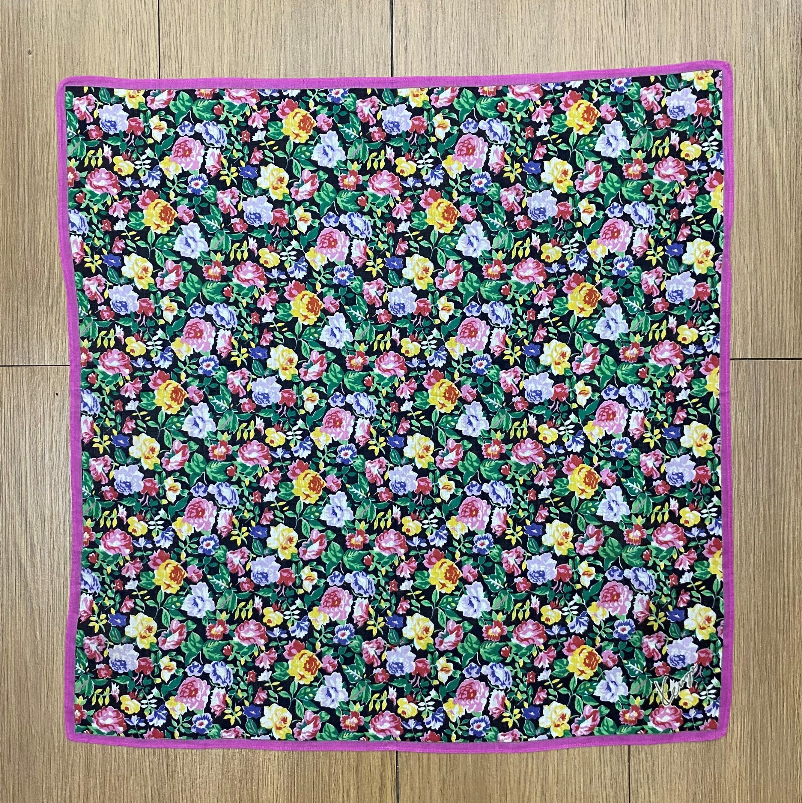 Kenzo Vintage Kenzo Handkerchief Neckerchief Bandana H025N Size ONE SIZE - 1 Thumbnail