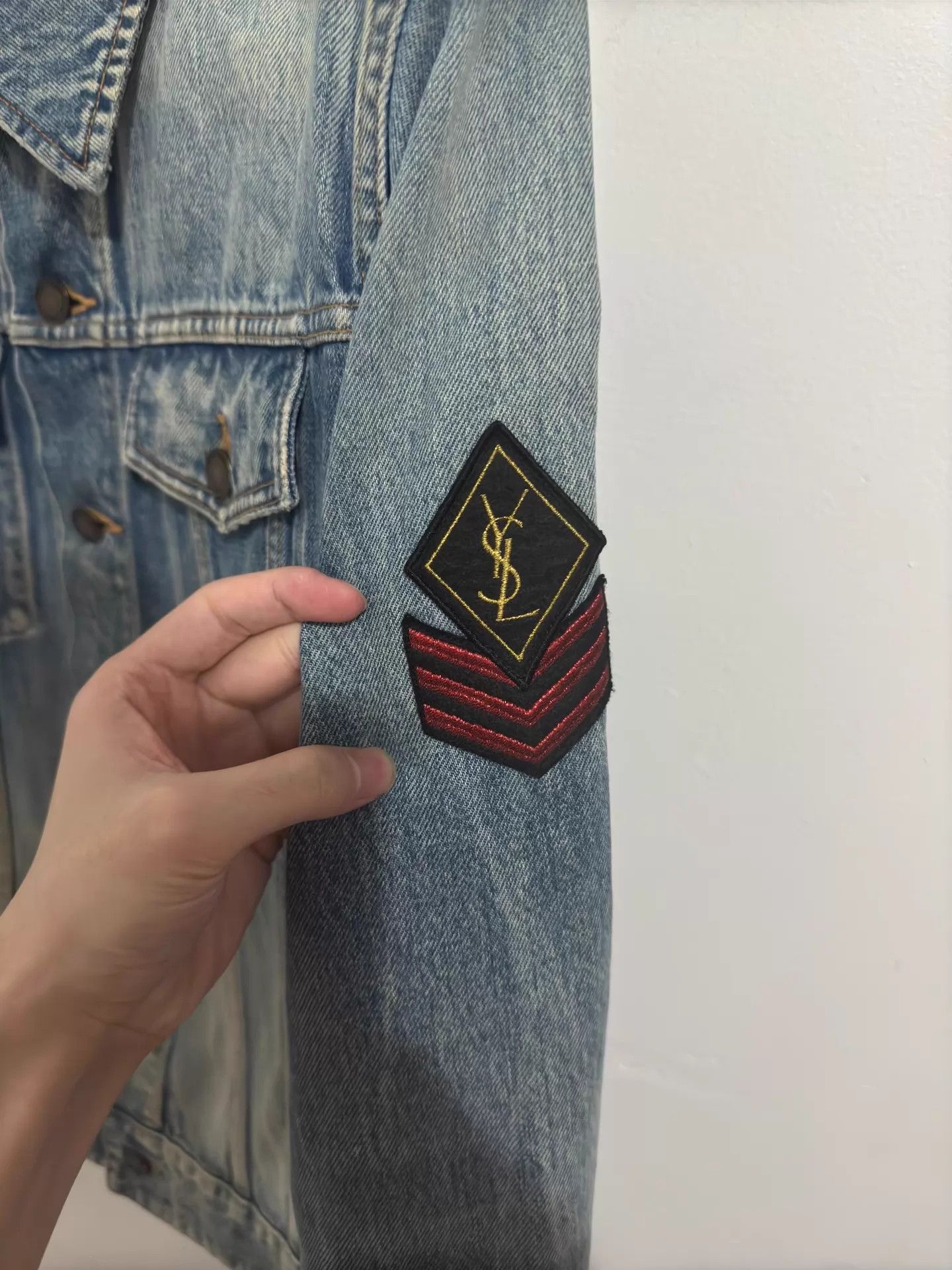 Saint Laurent Paris SLP 17ss Light Blue Sludge Medallion Denim Jacket S Size US S / EU 44-46 / 1 - 5 Thumbnail