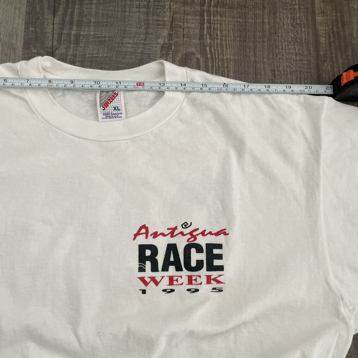 Jerzees JERZEES • VNTG "1995 Race Week" Pre-Shrunk Tee (XL) Size US XL / EU 56 / 4 - 3 Thumbnail