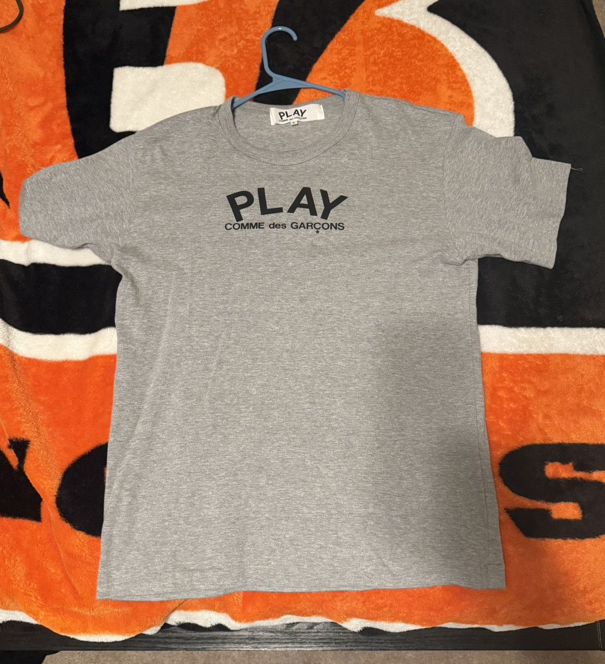 Comme des Garcons Commes Des Garcons Play T-shirt Size US L / EU 52-54 / 3 - 1 Thumbnail