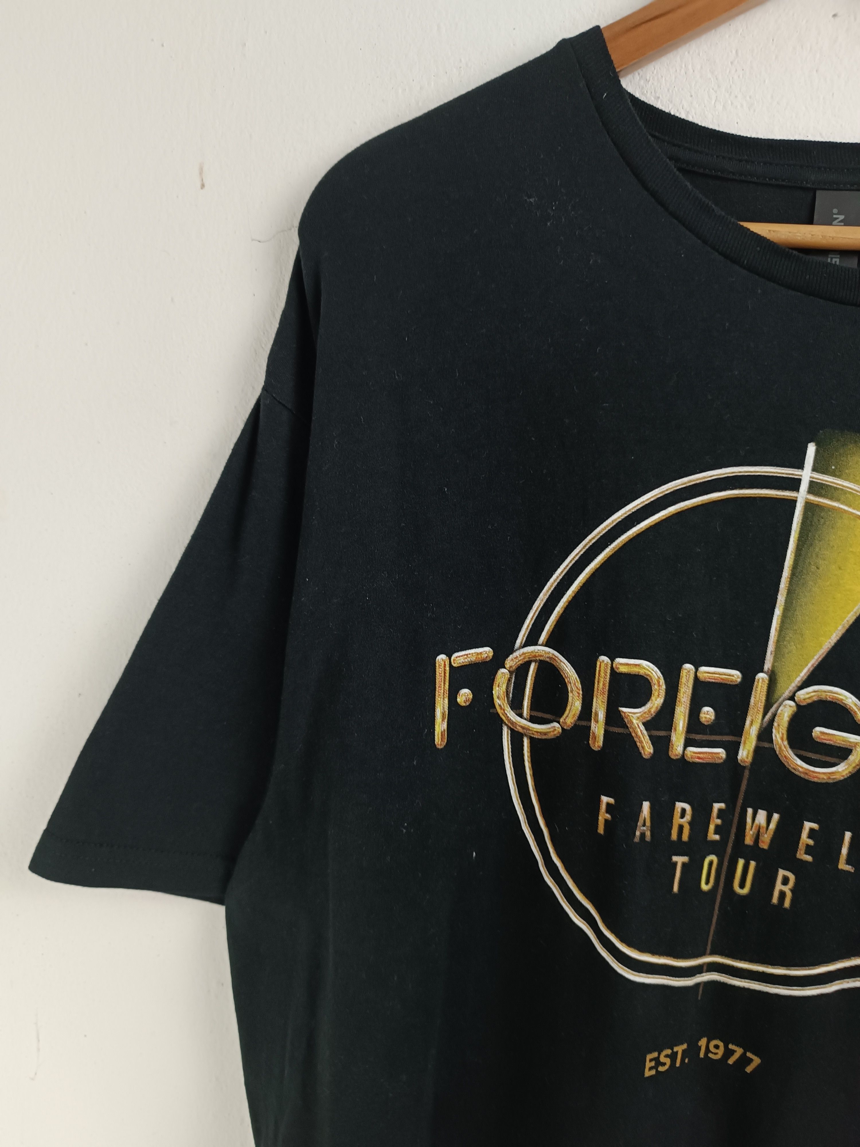 Band Tees FOREIGNER 2023 FAREWELL TOUR TEE hagar journey slash Size US XL / EU 56 / 4 - 5 Thumbnail