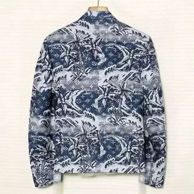 Louis Vuitton Louis Vuitton SS24 Men's Letter Print Jacket. Size US S / EU 44-46 / 1 - 2 Thumbnail