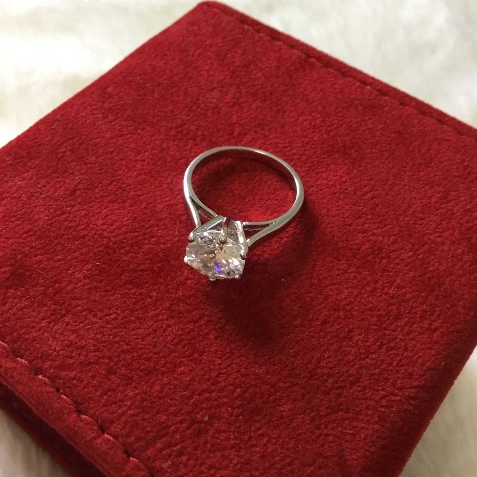 Other Sterling Silver Crystal Solitaire Ring Size ONE SIZE - 3 Thumbnail