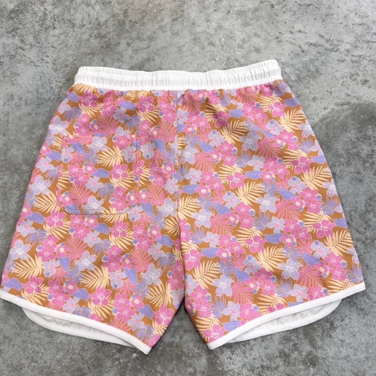 Vintage LainSnow x Tiare Hawaii Shorts Mens Small Floral Leaf Board Swim Trunks Pool Tropical Hawaii Summer Size US 29 - 5 Thumbnail