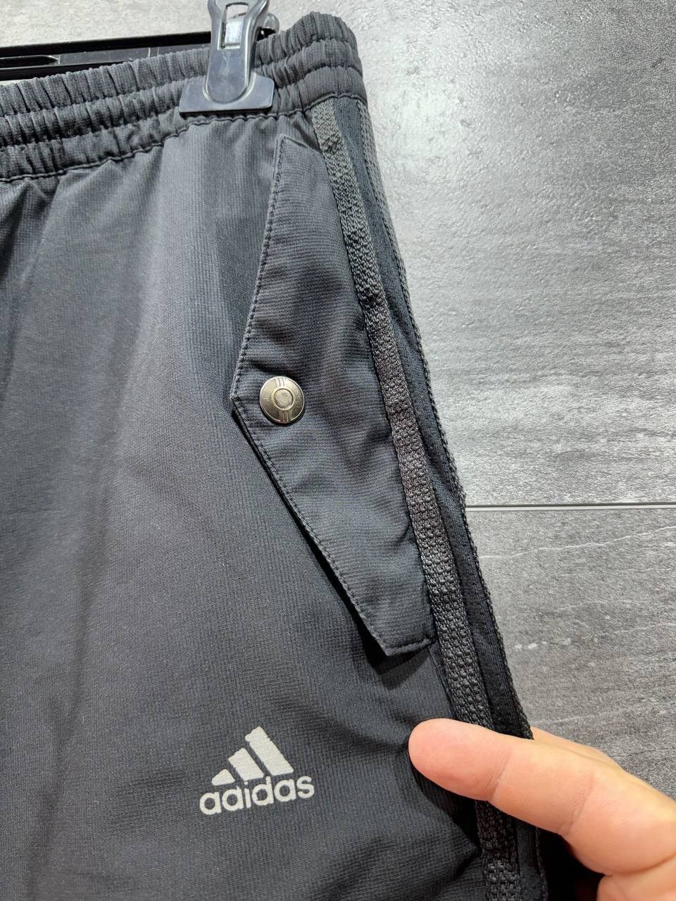 Vintage Adidas Vintage Baggy parachute Pocket Track Pants Y2K Size US 34 / EU 50 - 9 Thumbnail