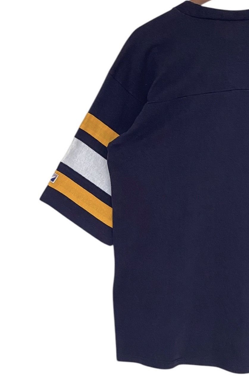 NBA × Vintage Vintage NBA Team West Virginia Mountaineers T-shirt 1990s Size US L / EU 52-54 / 3 - 5 Thumbnail