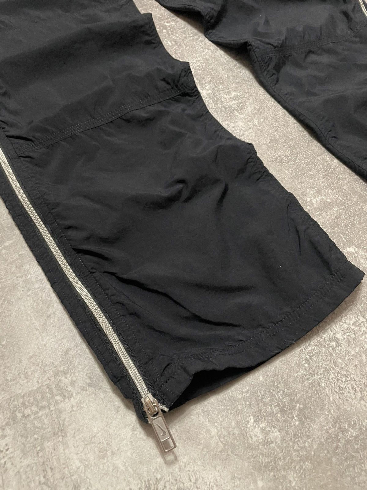 Nike Vintage Nike Nylon Full Zip Track Pants Y2K Size 28" / US 6 / IT 42 - 8 Thumbnail