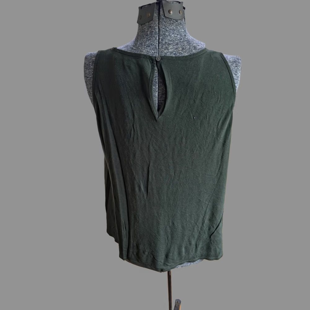 Loft Loft Green Tank Top Women's Size L Boat Neck Keyhole Back Sleeveless Casual Lightweight Solid Pattern Summer Spring Size L / US 10 / IT 46 - 1 Thumbnail