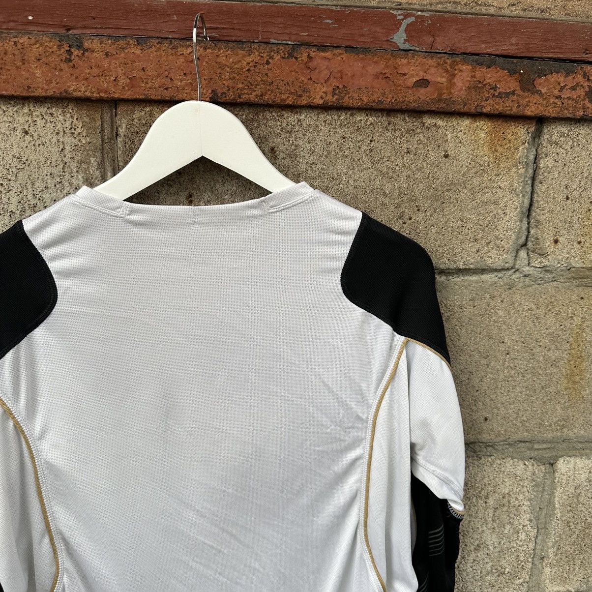 Y/Project VTG Nike Dry Fit Long-sleeve T-shirts Small Logo Grunge Size US S / EU 44-46 / 1 - 10 Thumbnail
