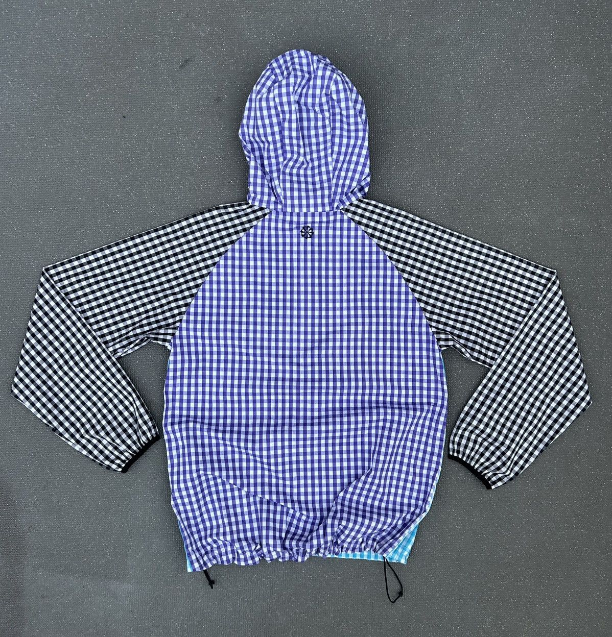 Nike Nike checkered / gingham windbreaker Size US M / EU 48-50 / 2 - 2 Thumbnail