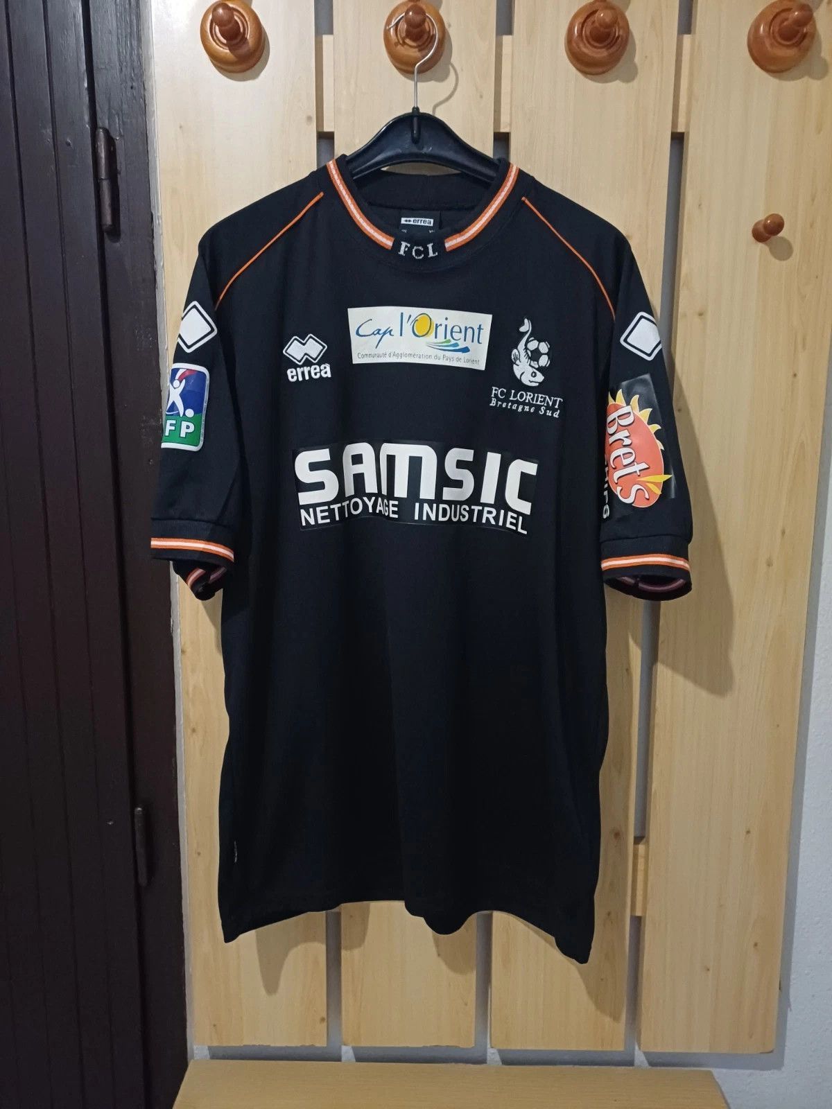 Errea FC Lorient 2004-05 Match Issue/Worn Shirt #4 DAHOU - Erreà Size US XXL / EU 58 / 5 - 1 Thumbnail