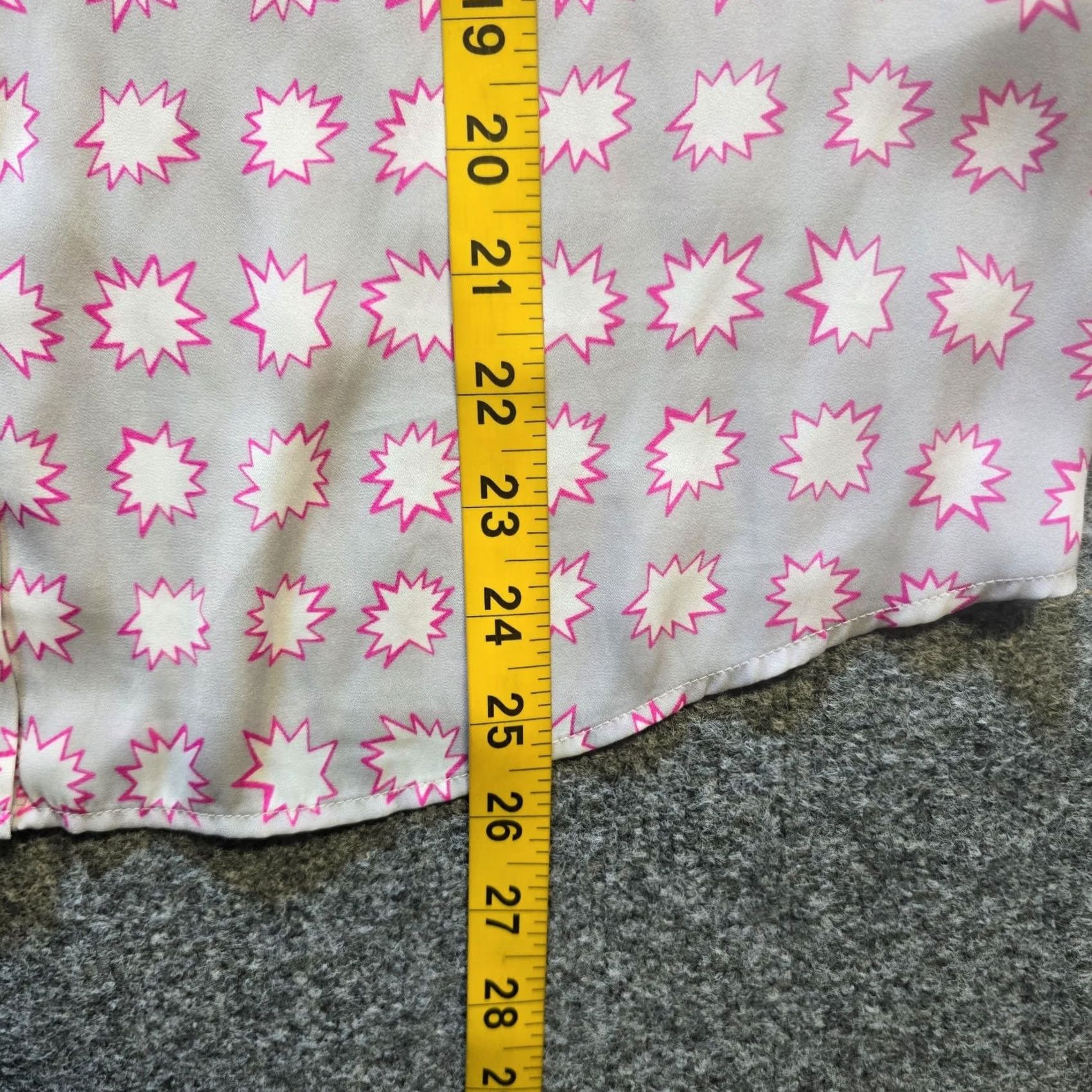 Boden Boden Top Womens Size 6 Gray Pink Button Up Long Sleeve Preppy Career Casual Shirt Womens Regular Small Genders? Size M / US 6-8 / IT 42-44 - 7 Thumbnail