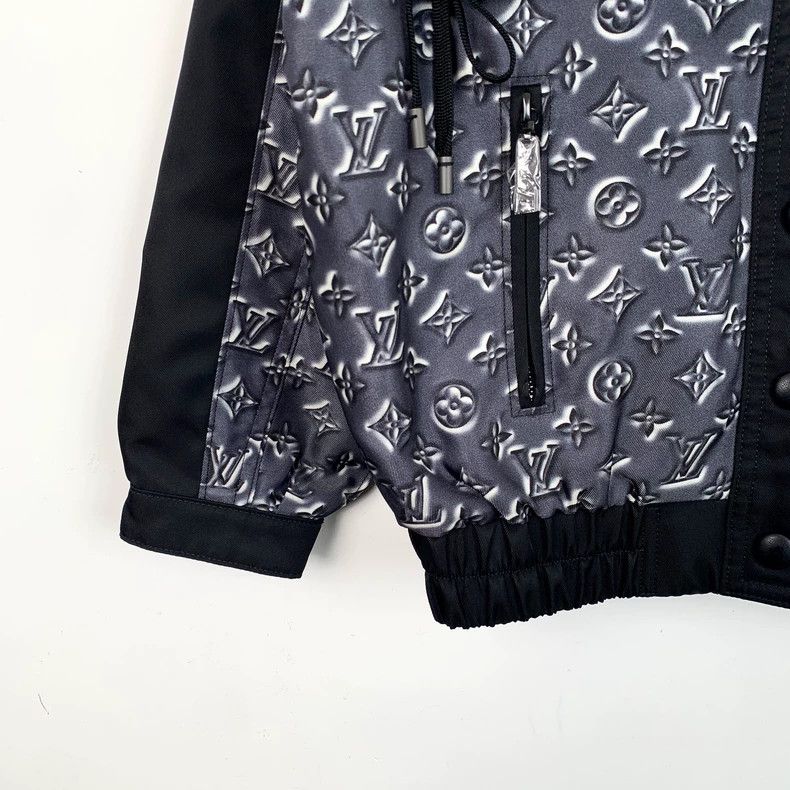 Louis Vuitton Louis Vuitton Color-block logo full print lapel long-sleev Size XXS / US 00 / IT 34 - 4 Thumbnail